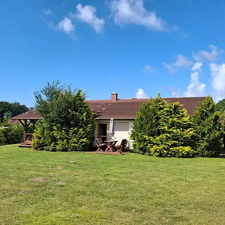 Slonecznikowa Zagroda Tatil Evi Debina (Ustka)