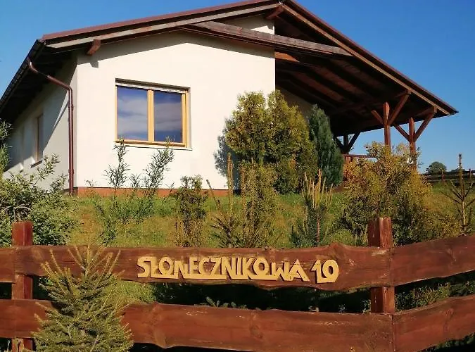 Słonecznikowa Zagroda * Debina (Ustka)