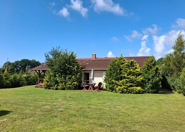 Słonecznikowa Zagroda Dom wakacyjny Debina (Ustka)